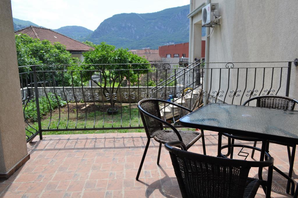 Apartments Villa Marta - Begovic Kotor Exteriör bild